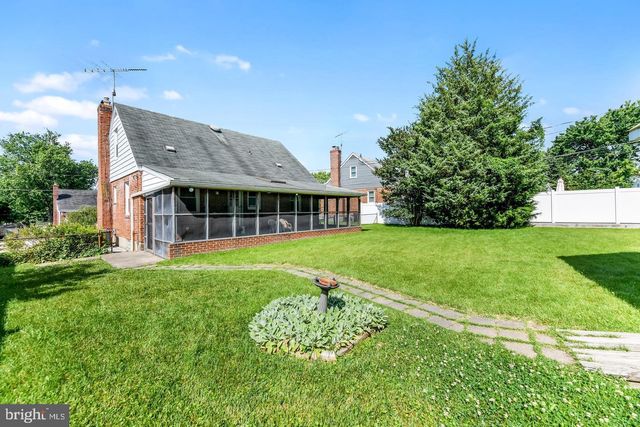 2812 5TH AVE, Baltimore, MD 21234