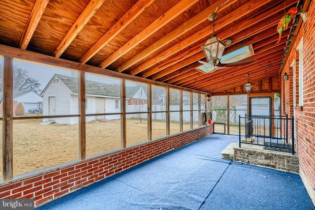 2812 5TH AVE, Baltimore, MD 21234