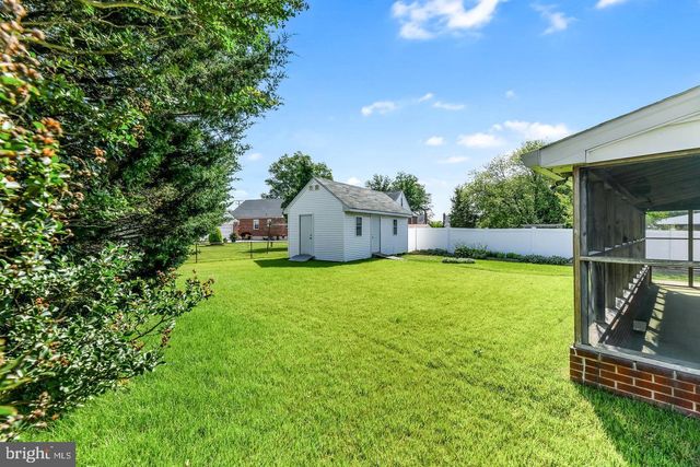 2812 5TH AVE, Baltimore, MD 21234