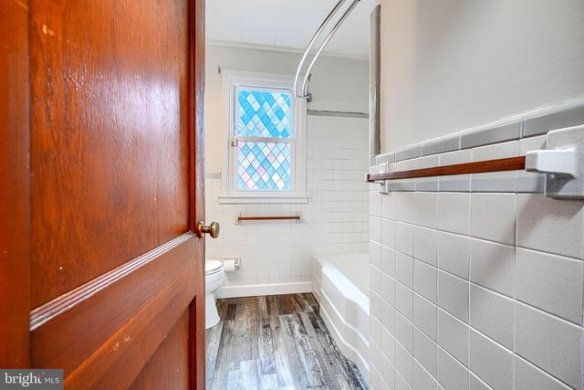 2812 5TH AVE, Baltimore, MD 21234