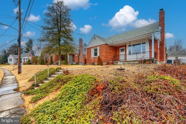 2812 5TH AVE, Baltimore, MD 21234