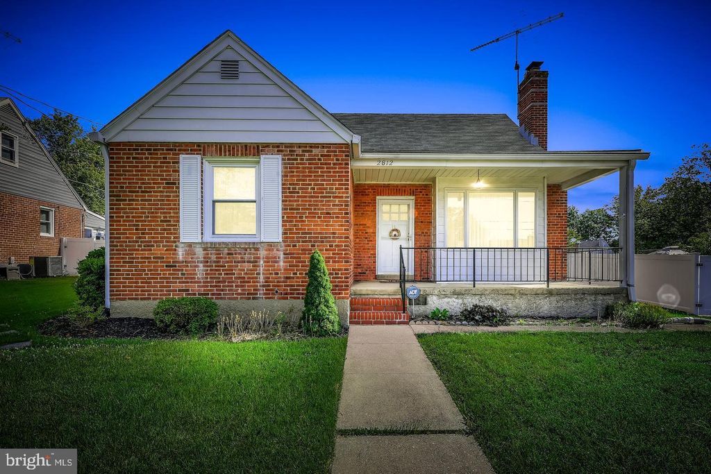 2812 5TH AVE, Baltimore, MD 21234