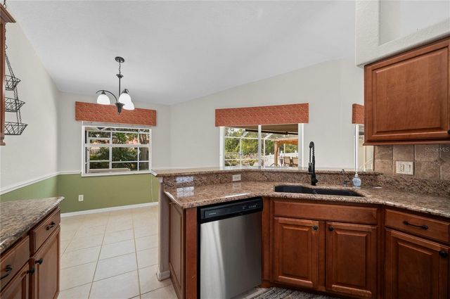 5615 MOJAVE AVENUE, North Port, FL 34288