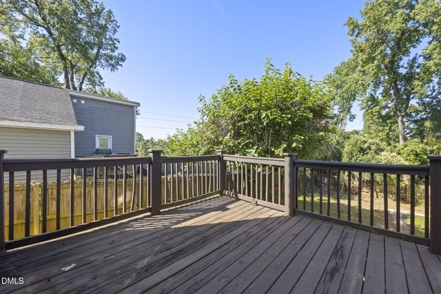 27 Summit Avenue, Raleigh, NC 27603