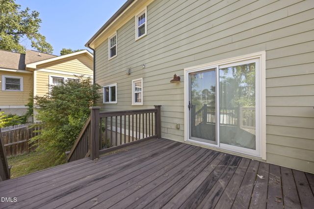 27 Summit Avenue, Raleigh, NC 27603