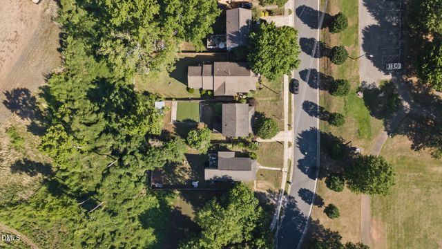 27 Summit Avenue, Raleigh, NC 27603