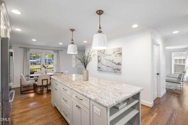 27 Summit Avenue, Raleigh, NC 27603