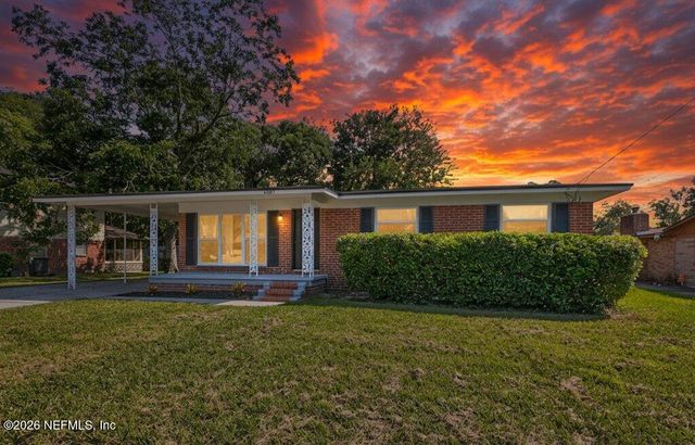 6647 MANHATTAN Drive, Jacksonville, FL 32219