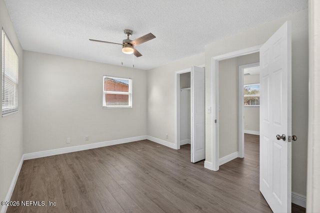 6647 MANHATTAN Drive, Jacksonville, FL 32219