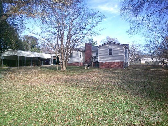 1303 W Dixon Boulevard, Shelby, NC 28152