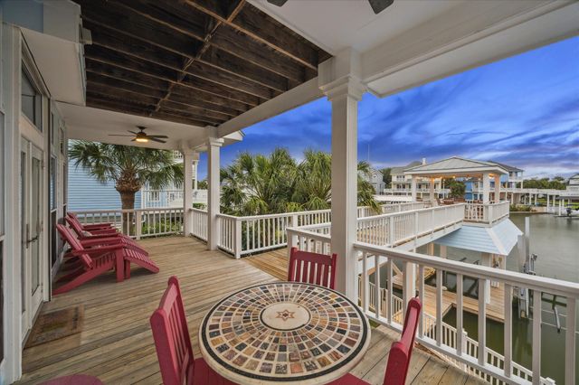 13839 Windlass Circle, Galveston, TX 77554