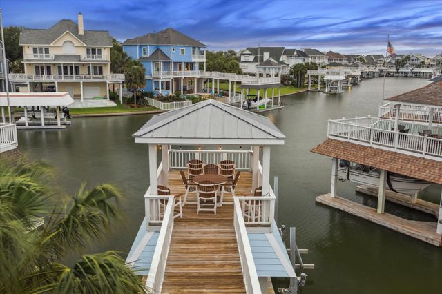 13839 Windlass Circle, Galveston, TX 77554