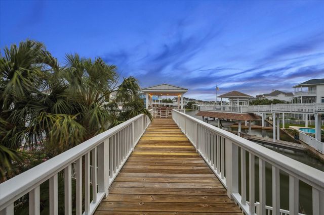 13839 Windlass Circle, Galveston, TX 77554