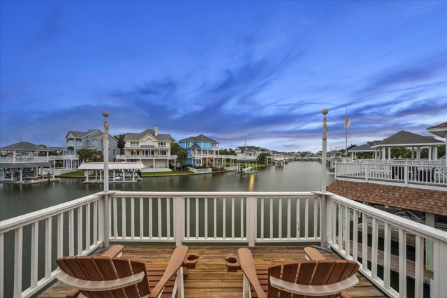 13839 Windlass Circle, Galveston, TX 77554
