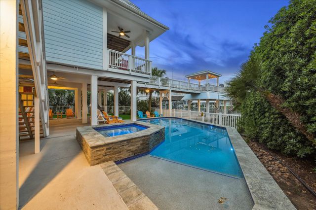 13839 Windlass Circle, Galveston, TX 77554