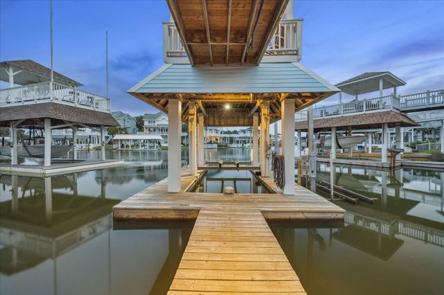 13839 Windlass Circle, Galveston, TX 77554
