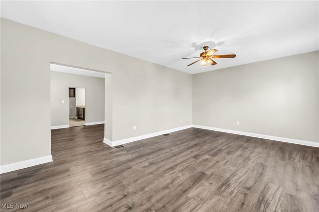 3425 Sackett Avenue, Cleveland, OH 44109