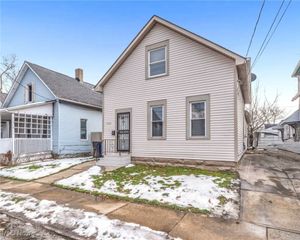 3425 Sackett Avenue, Cleveland, OH 44109