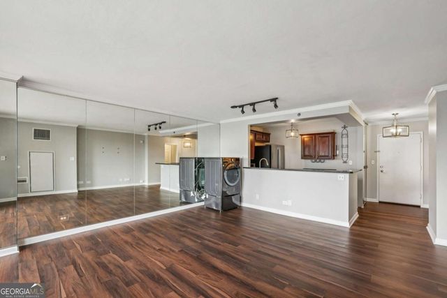 620 Peachtree Street NE 706, Atlanta, GA 30308