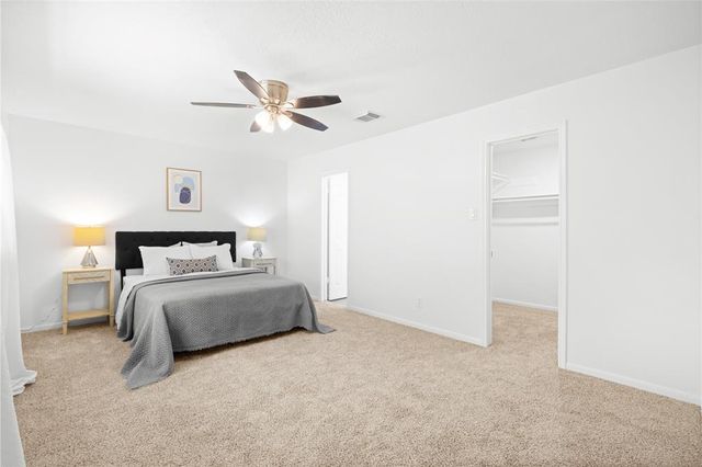 15711 Pilgrim Hall Drive, Friendswood, TX 77546