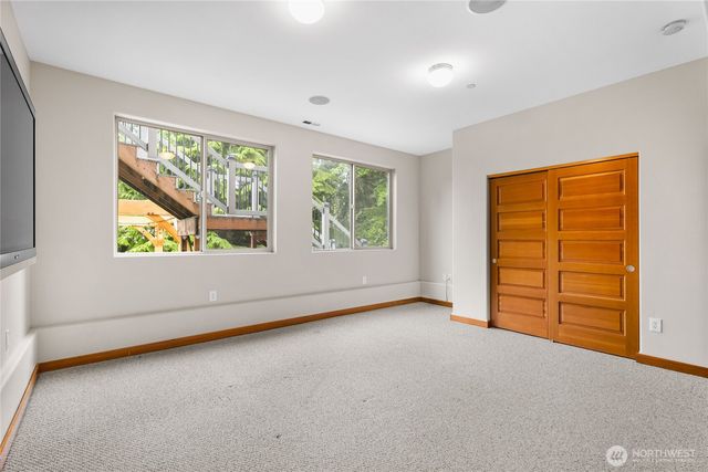 3024 41st Street SE, Puyallup, WA 98374