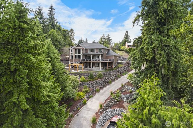 3024 41st Street SE, Puyallup, WA 98374