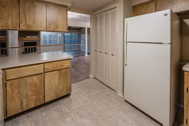 1720 NE 38 AVENUE, Ocala, FL 34470