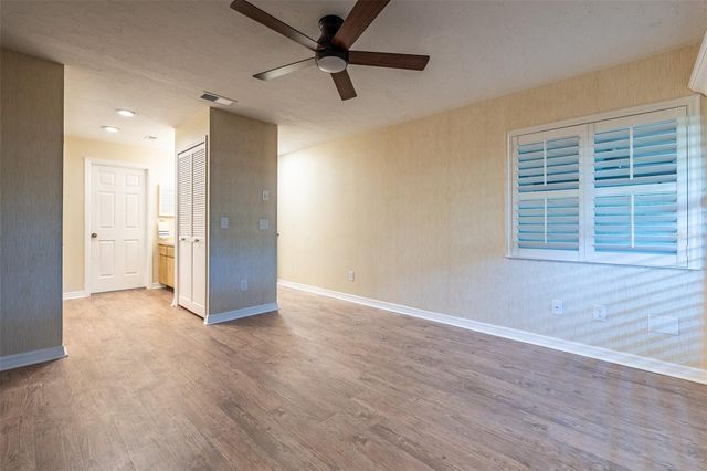 1720 NE 38 AVENUE, Ocala, FL 34470