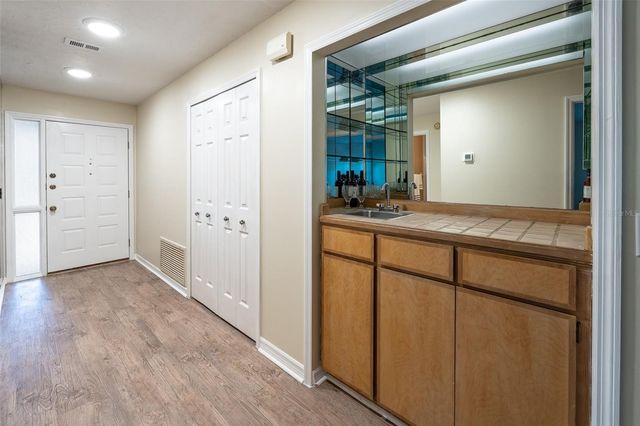 1720 NE 38 AVENUE, Ocala, FL 34470