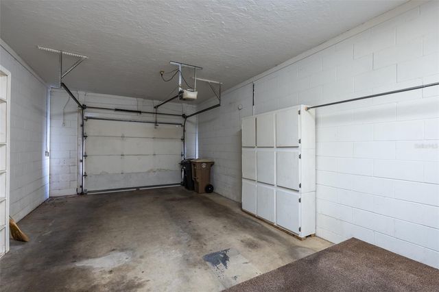 1720 NE 38 AVENUE, Ocala, FL 34470