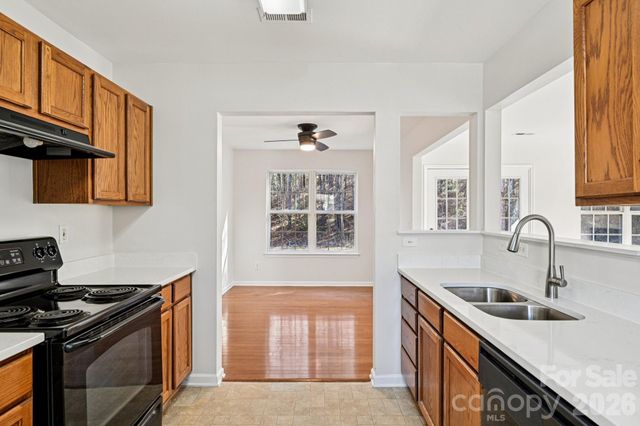 97 Ashton Bluff Circle, Mount Holly, NC 28120