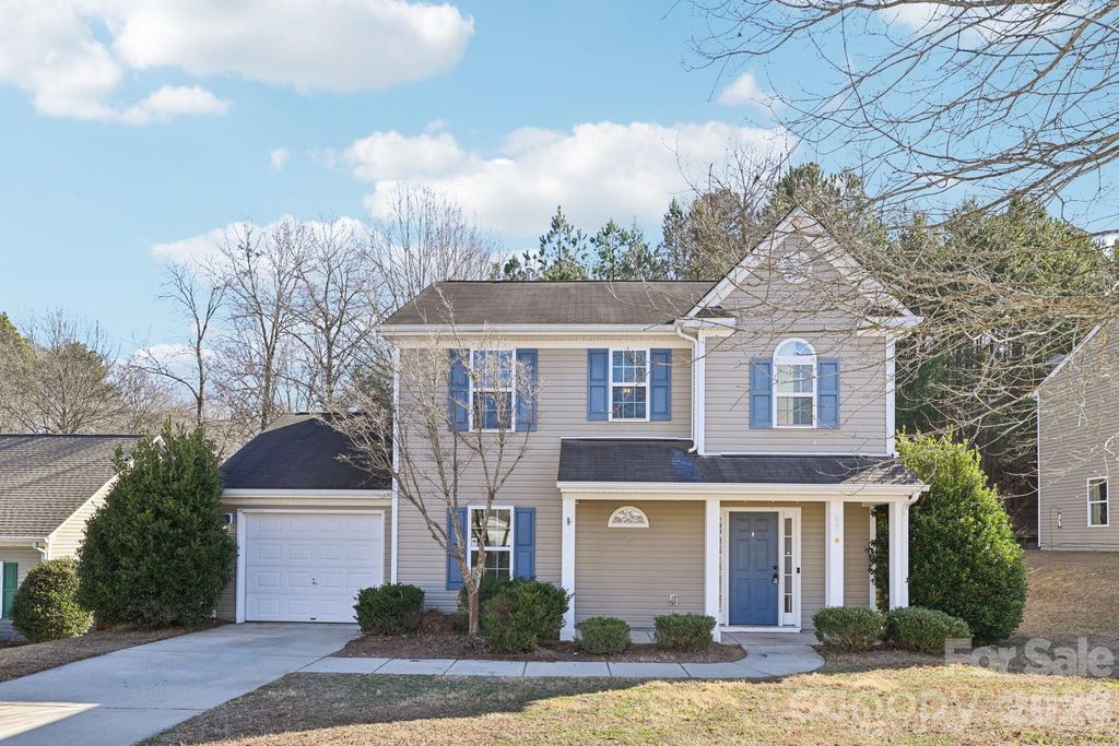 97 Ashton Bluff Circle, Mount Holly, NC 28120