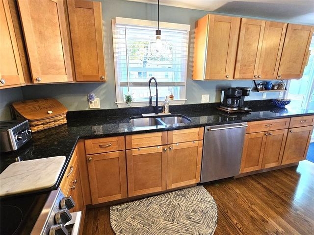 66 Wanton Shippee Road, East Greenwich, RI 02818