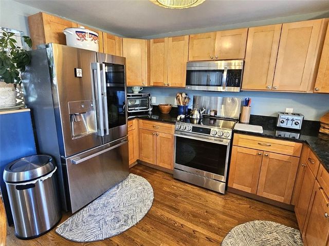 66 Wanton Shippee Road, East Greenwich, RI 02818