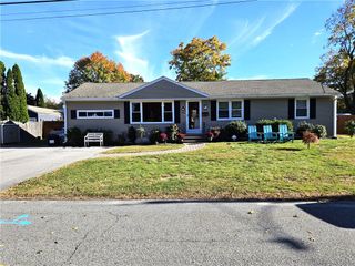 66 Wanton Shippee Road, East Greenwich, RI 02818