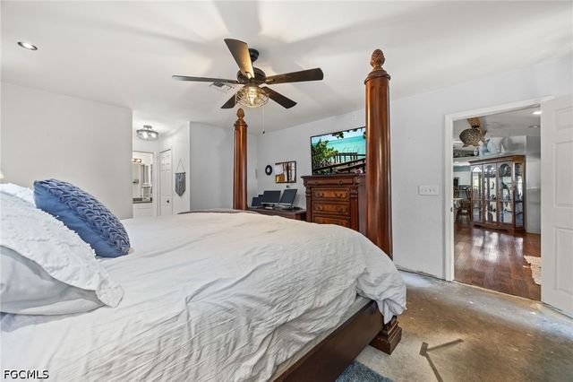 11402 Habersham CT, North Fort Myers, FL 33917
