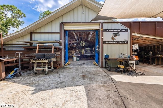 11402 Habersham CT, North Fort Myers, FL 33917