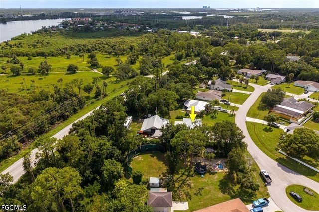 11402 Habersham CT, North Fort Myers, FL 33917