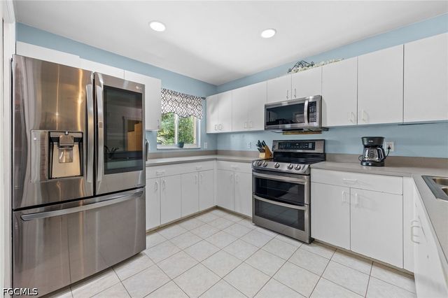 11402 Habersham CT, North Fort Myers, FL 33917