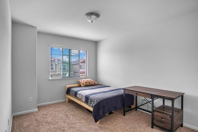 741 Ephesus Ave, Sacramento, CA 95838