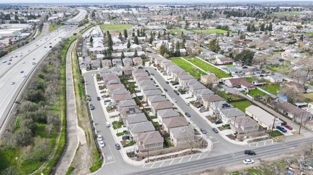 741 Ephesus Ave, Sacramento, CA 95838