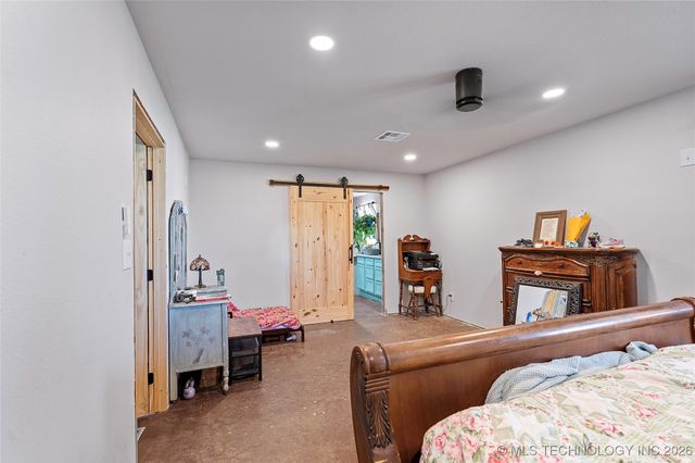 11850 Prairie Valley, Lone Grove, OK 73443