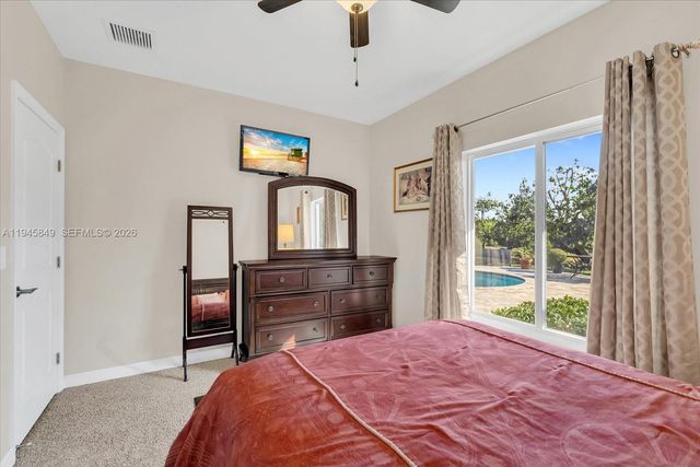 15150 SW 240th St, Homestead, FL 33032