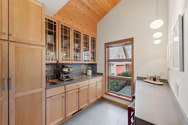 13670 Cottonwood Lane, Chikaming Twp, MI 49115