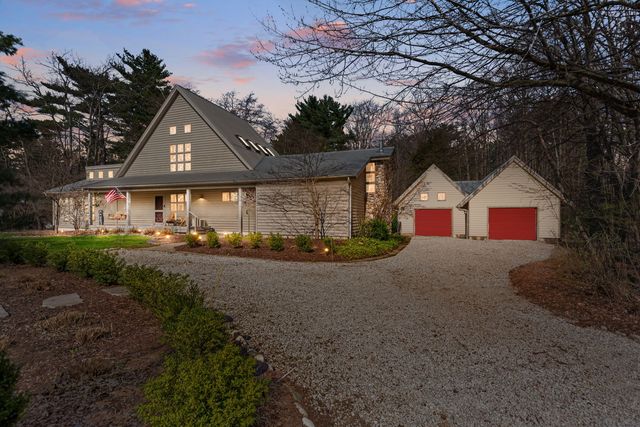 13670 Cottonwood Lane, Chikaming Twp, MI 49115