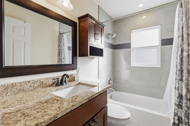 2551 CASILLA WAY S, St Petersburg, FL 33712