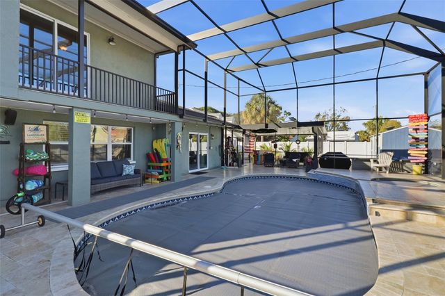 2551 CASILLA WAY S, St Petersburg, FL 33712