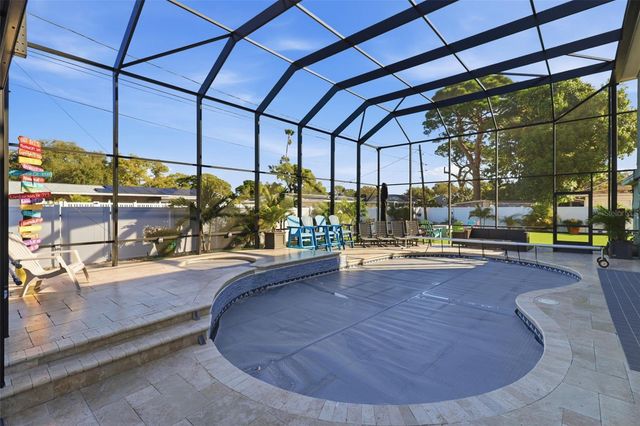 2551 CASILLA WAY S, St Petersburg, FL 33712