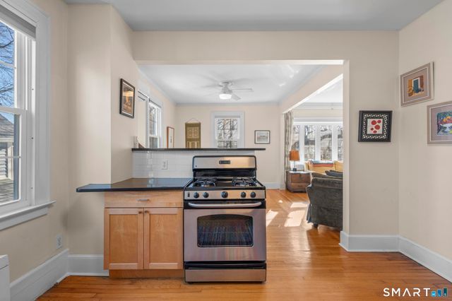 53 Canner Street APT 4, New Haven, CT 06511