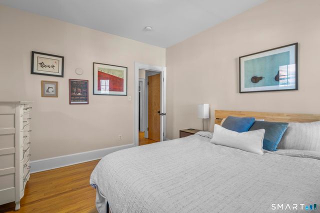 53 Canner Street APT 4, New Haven, CT 06511